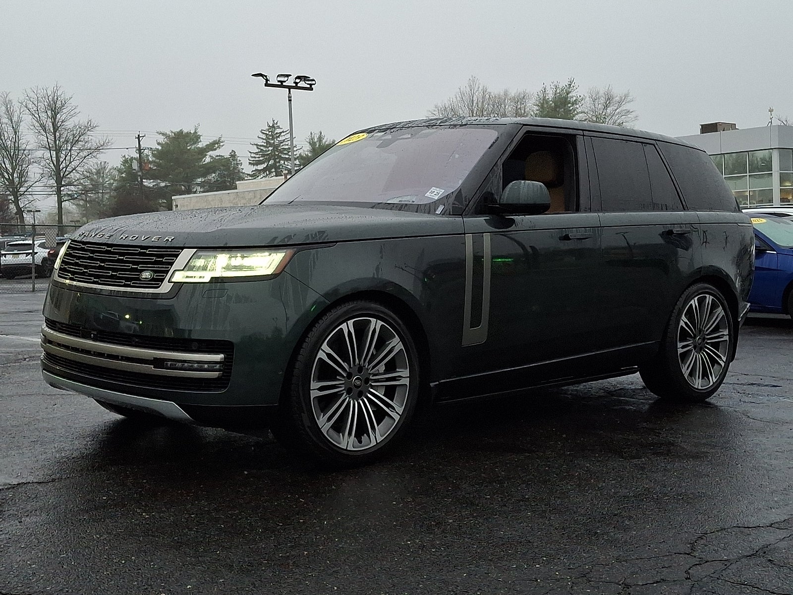 2023 Land Rover Range Rover P530 SE