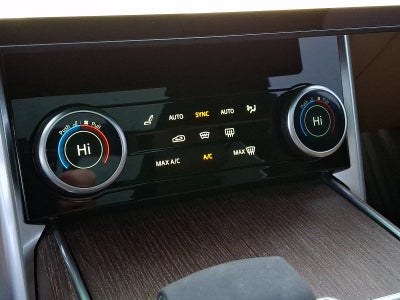 2023 Land Rover Range Rover P530 SE