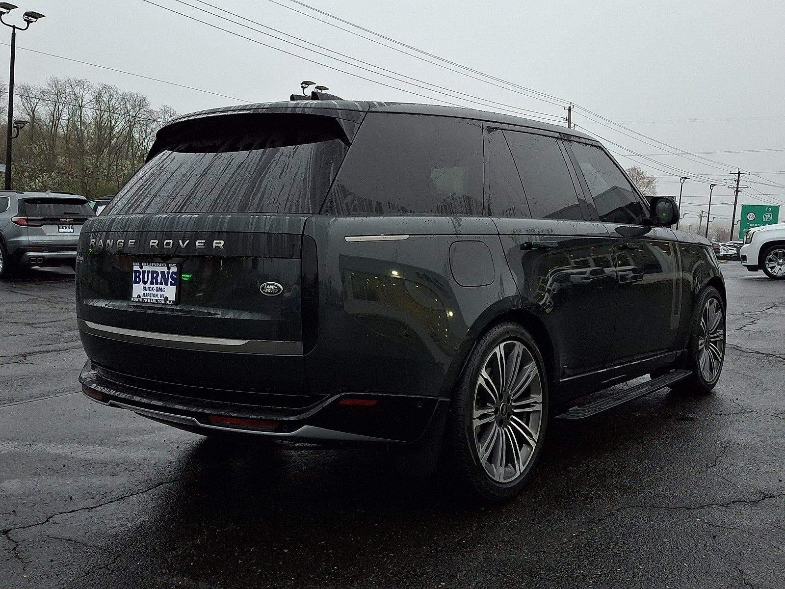 2023 Land Rover Range Rover P530 SE