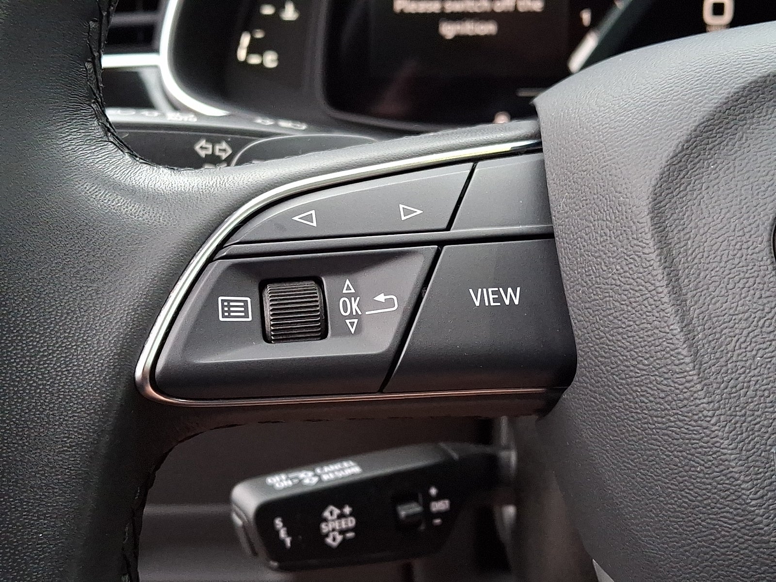2023 Audi Q7 Premium 45 TFSI quattro Tiptronic
