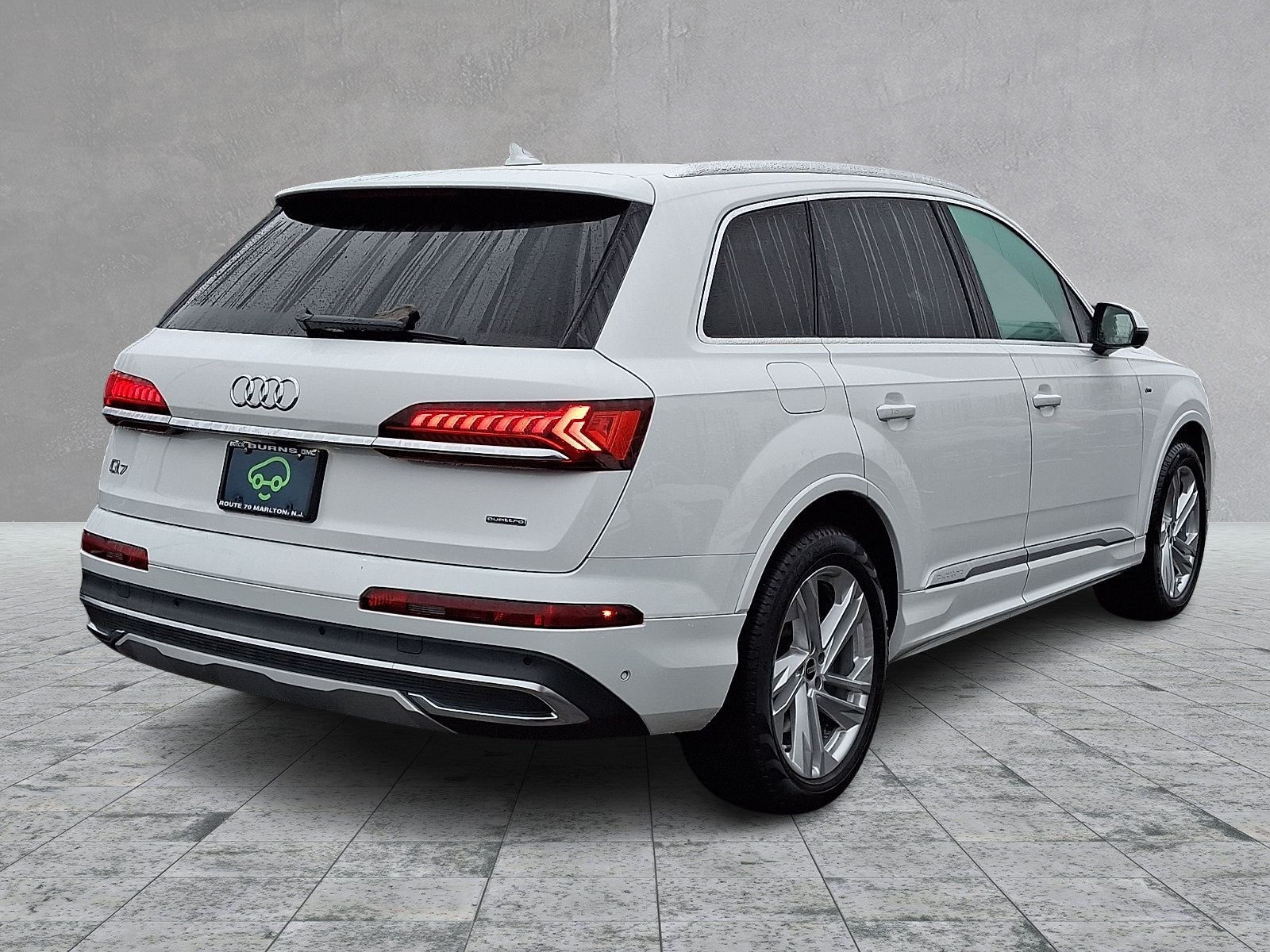 2023 Audi Q7 Premium 45 TFSI quattro Tiptronic