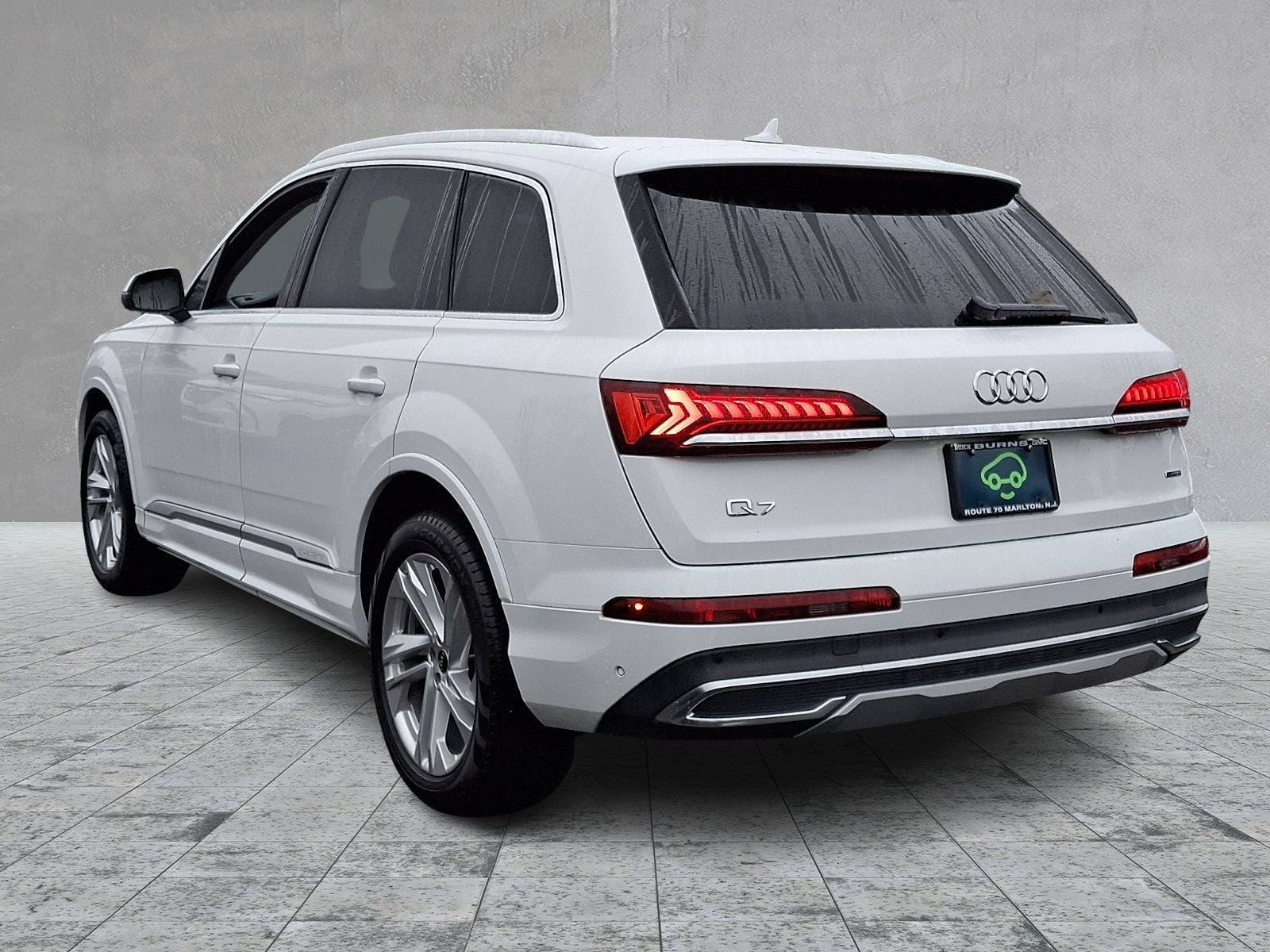 2023 Audi Q7 Premium 45 TFSI quattro Tiptronic