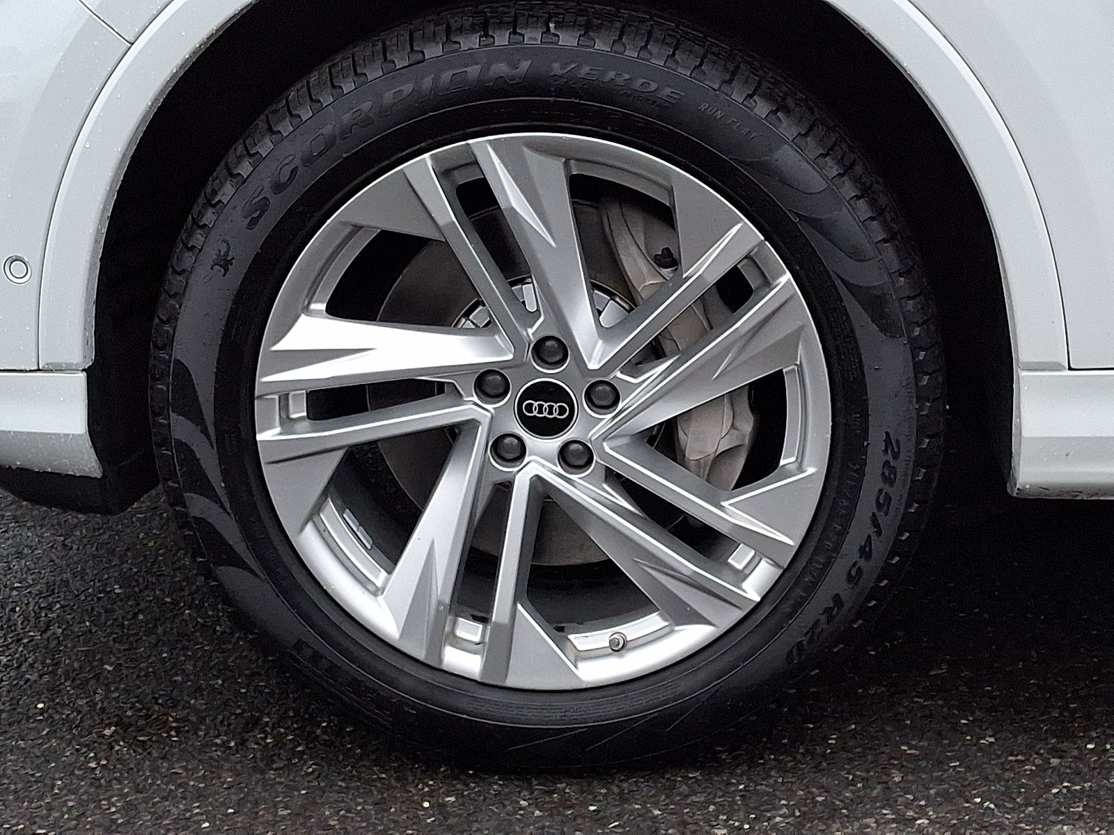 2023 Audi Q7 Premium 45 TFSI quattro Tiptronic