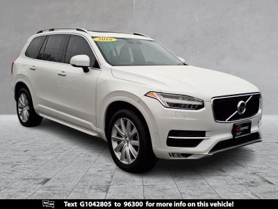 2016 Volvo XC90 T6 Momentum