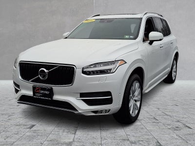 2016 Volvo XC90 T6 Momentum